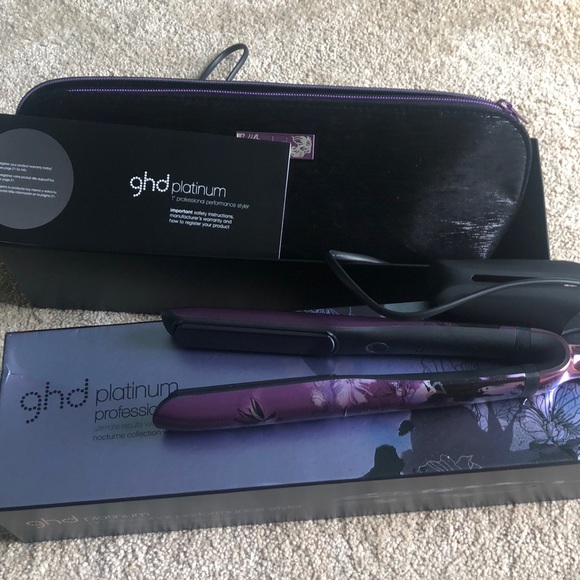 ghd nocturne platinum styler